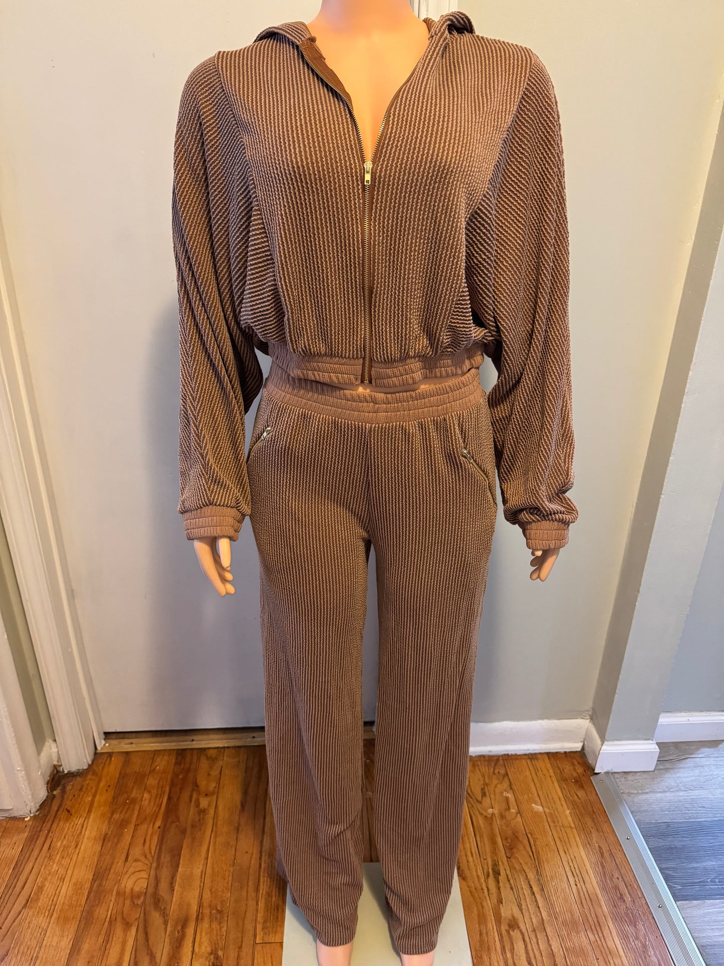 Brown 2 piece over sized jogger with hood